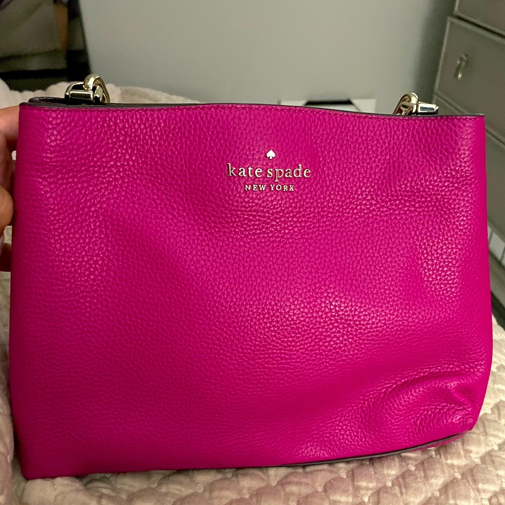 Fuschia Kate Spade purse with chain strap